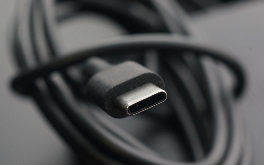 Novo USB 3.2 vai dobrar a velocidade dos cabos tipo C atuais