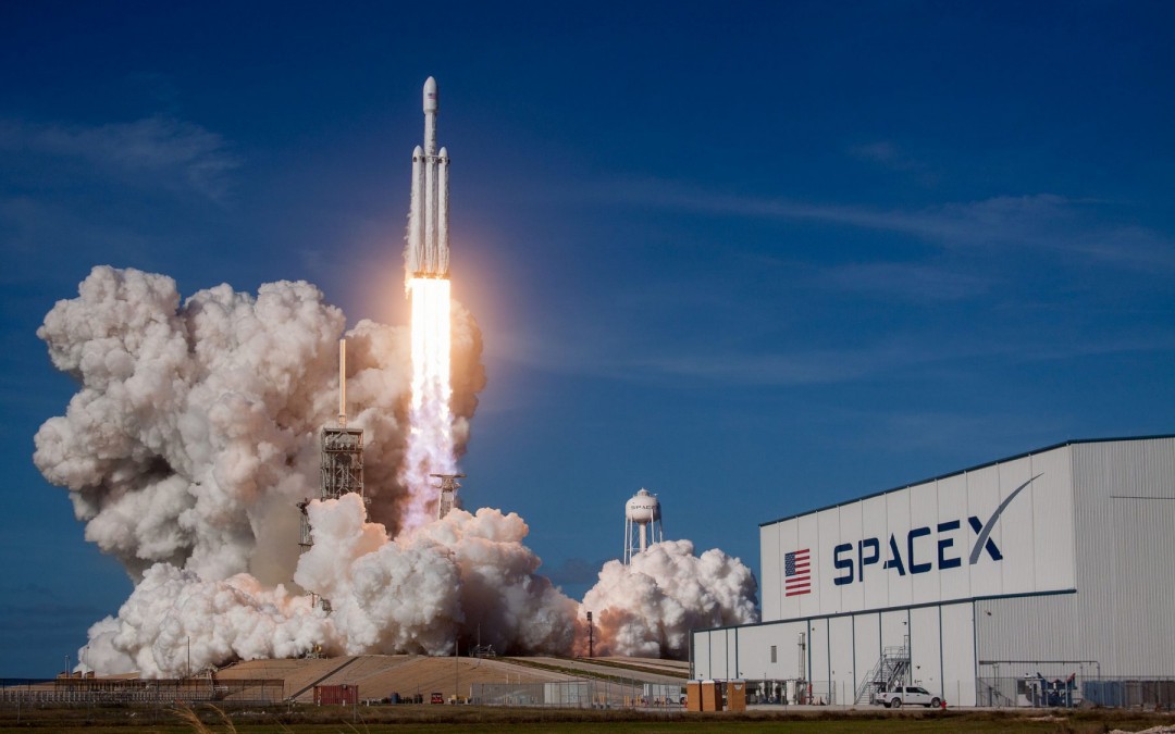 SpaceX vai montar banda larga com 4.425 satélites no espaço